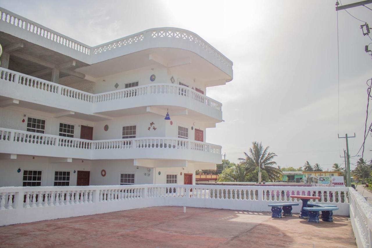 Las Palmas Hotel كوروزال المظهر الخارجي الصورة