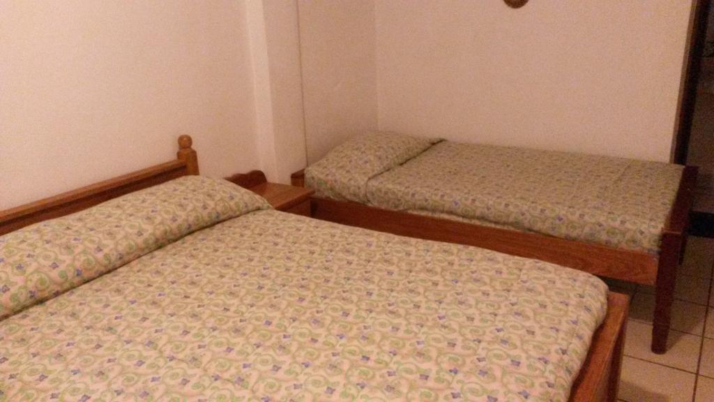 Las Palmas Hotel كوروزال الغرفة الصورة