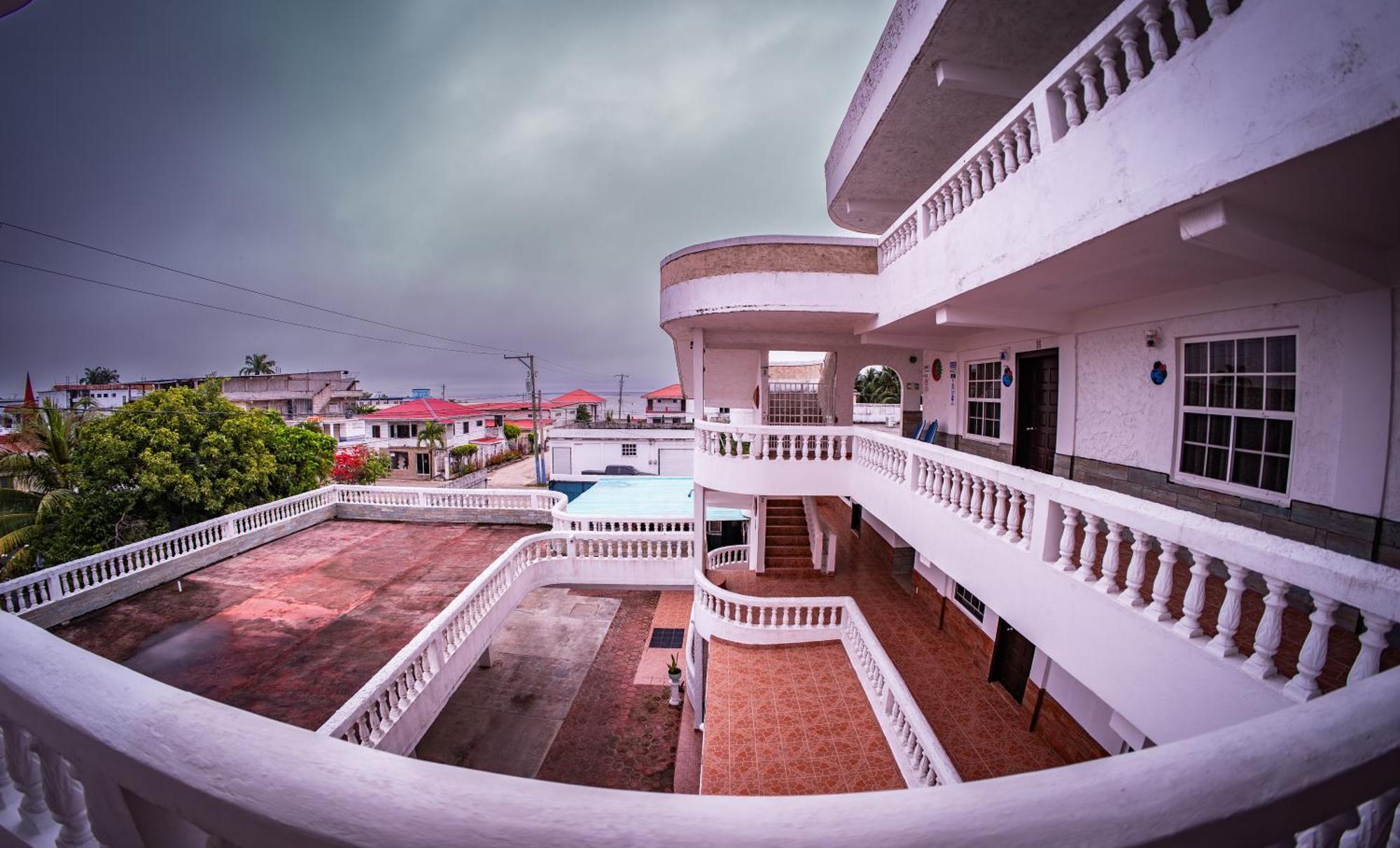 Las Palmas Hotel كوروزال المظهر الخارجي الصورة